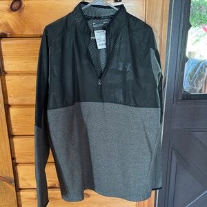 Under Armour Men's Two-Tone Black and Green Jacket